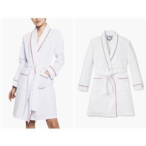 NWOT  Women's Petite Plume Cotton Flannel Robe White w/Red Piping Size Large